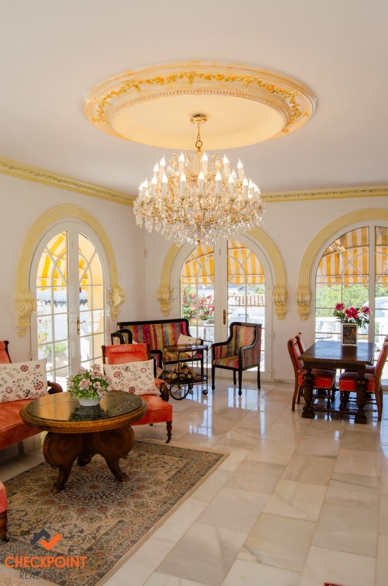 15 soveværelse Finca/Landehus til salg i Orxeta med swimmingpool garage - € 950.000 (Ref: 9215736)