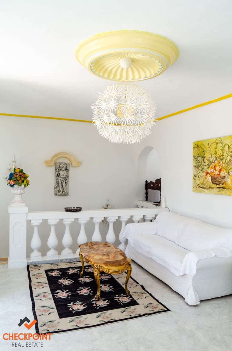 15 soveværelse Finca/Landehus til salg i Orxeta med swimmingpool garage - € 950.000 (Ref: 9215736)