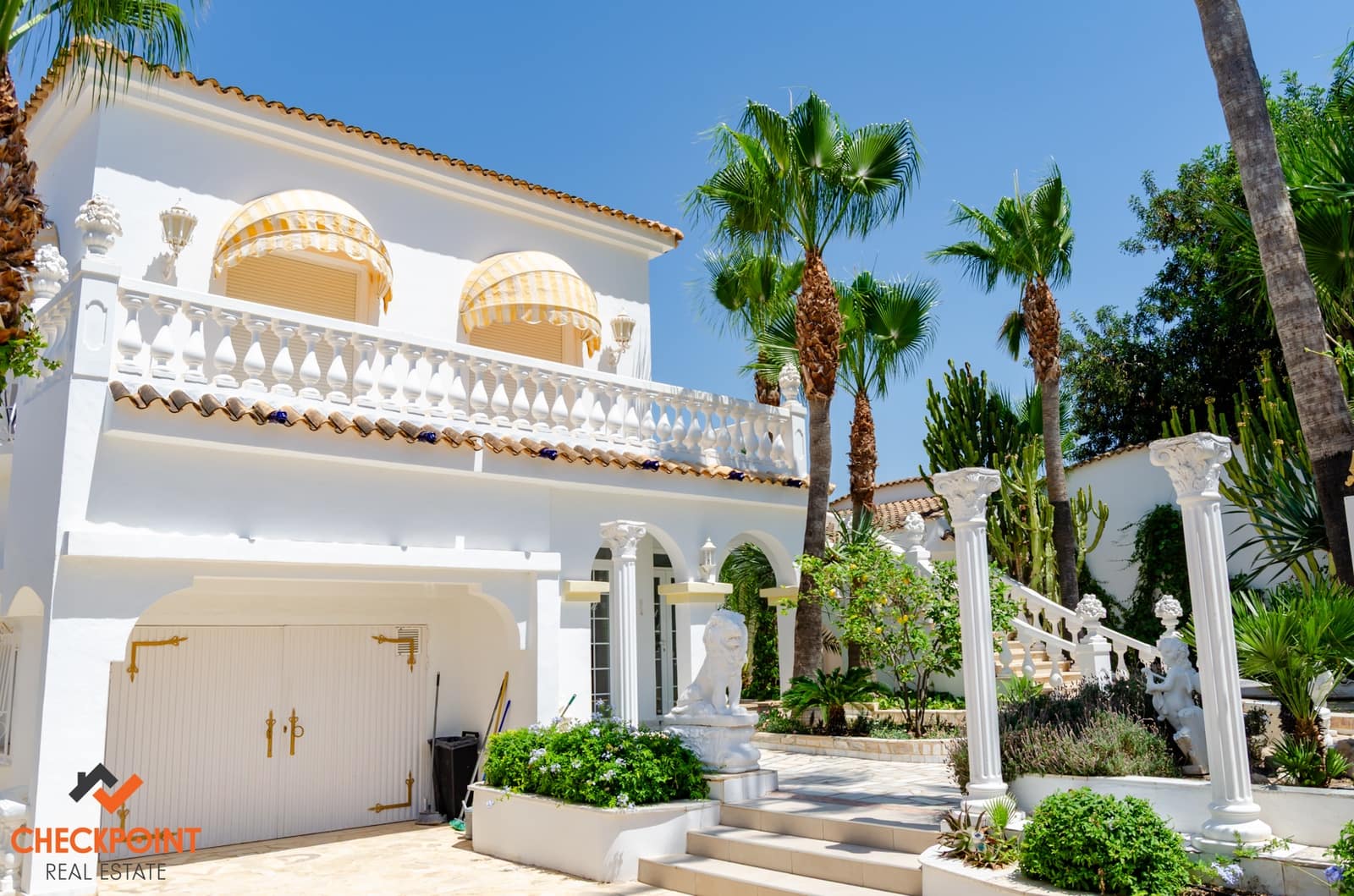 15 soveværelse Finca/Landehus til salg i Orxeta med swimmingpool garage - € 950.000 (Ref: 9215736)