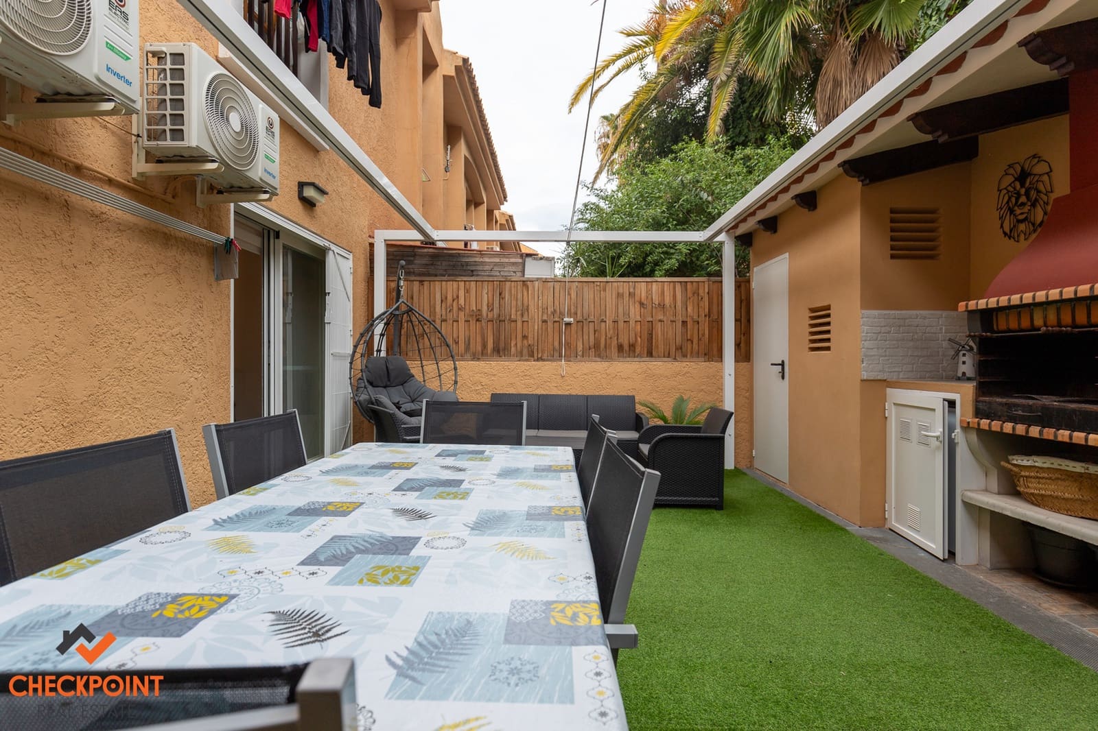 2 Zimmer Apartment zu verkaufen in Albir mit Pool - 299.000 € (Ref: 9503197)