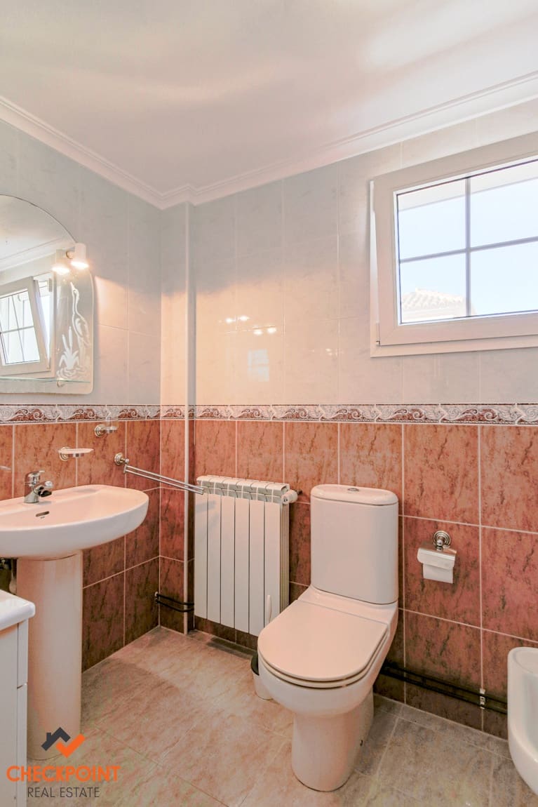 3 bedroom Villa for sale in Albir with pool garage - € 595,000 (Ref: 9548644)