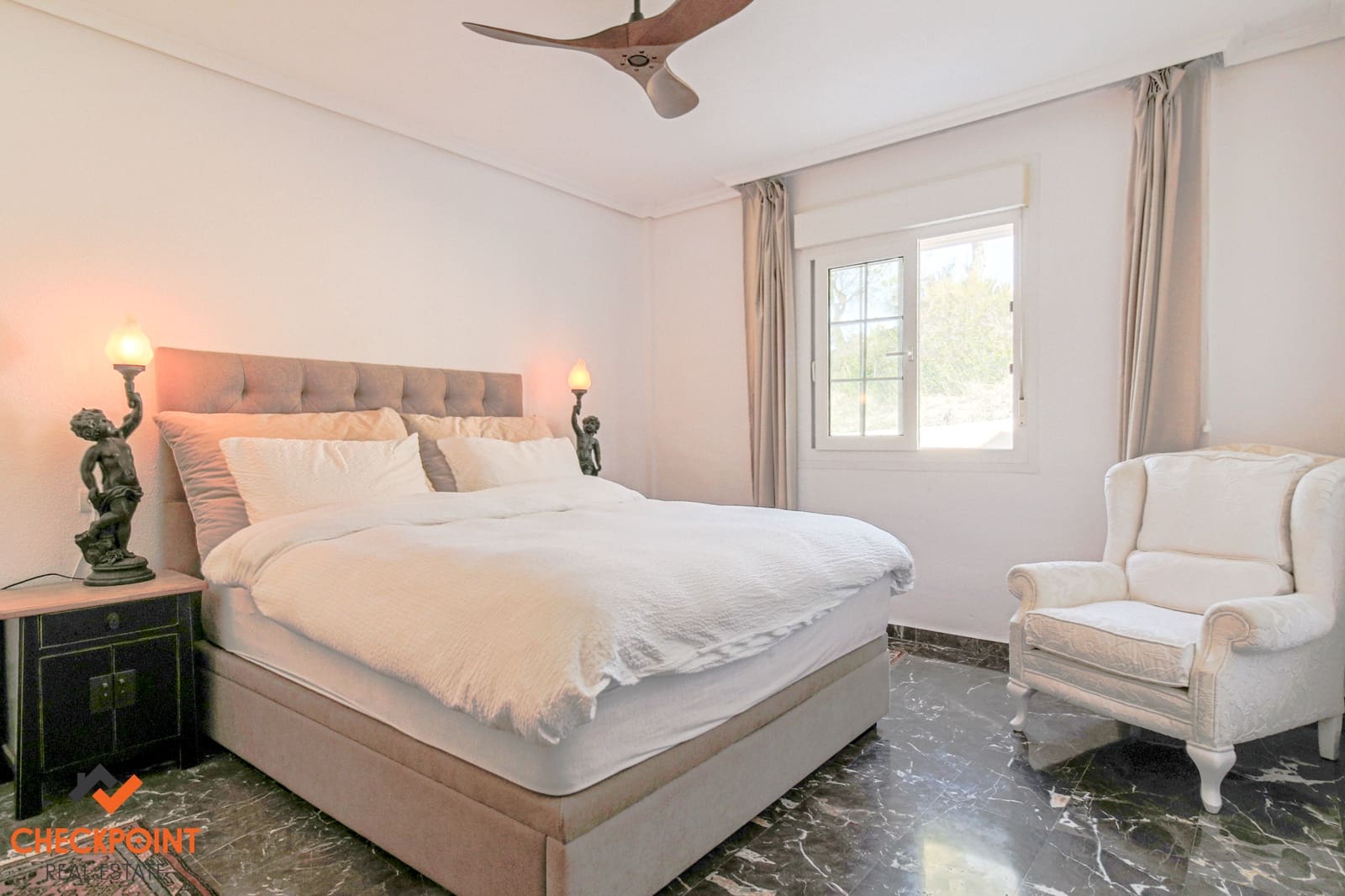 3 bedroom Villa for sale in Albir with pool garage - € 595,000 (Ref: 9548644)