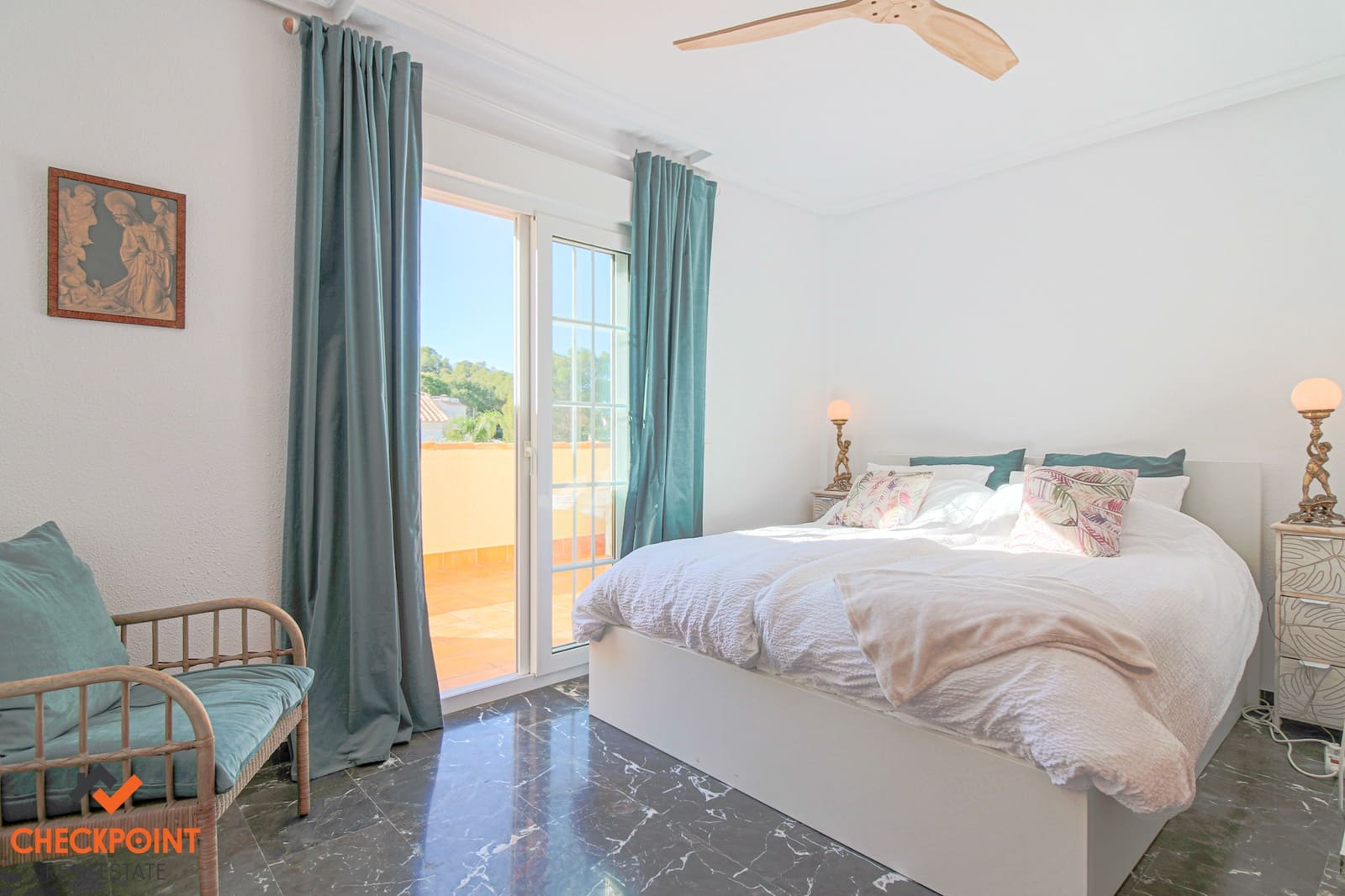 3 bedroom Villa for sale in Albir with pool garage - € 595,000 (Ref: 9548644)