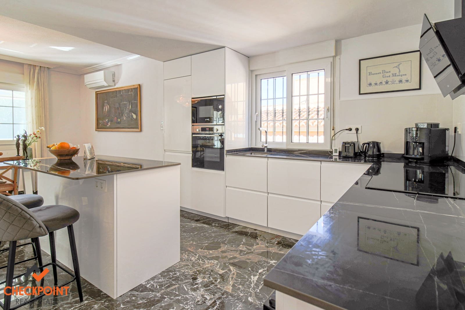 3 bedroom Villa for sale in Albir with pool garage - € 595,000 (Ref: 9548644)