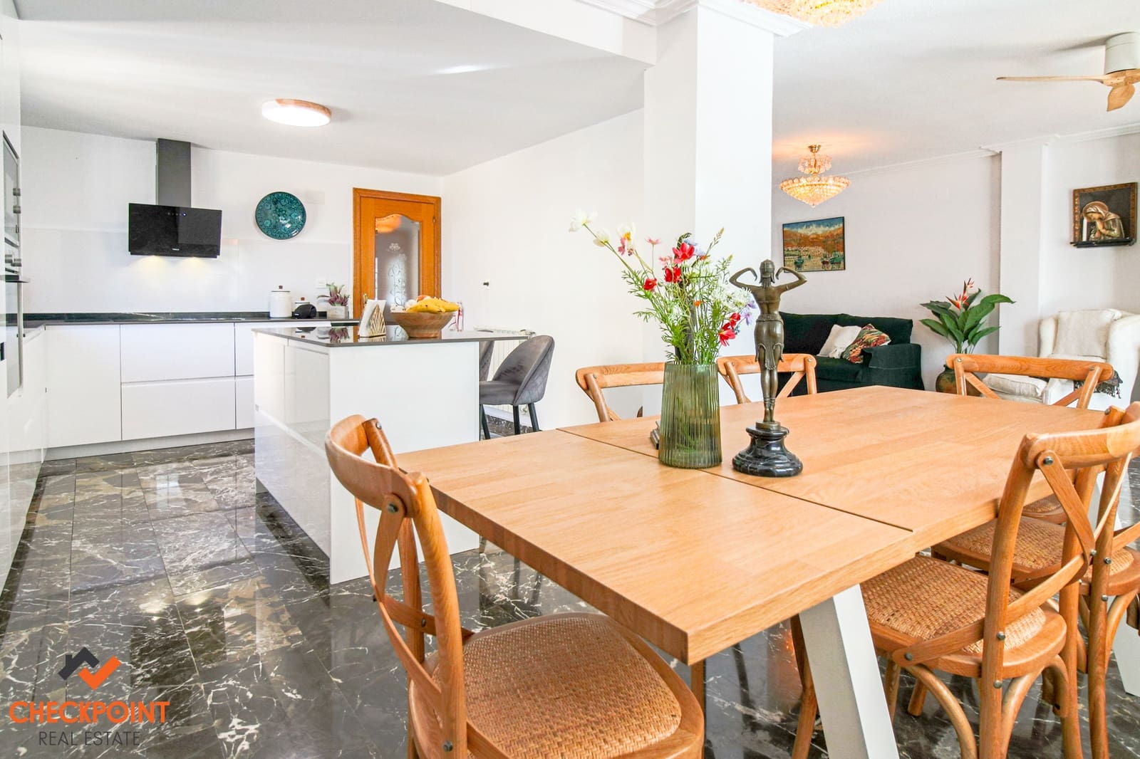 3 bedroom Villa for sale in Albir with pool garage - € 595,000 (Ref: 9548644)