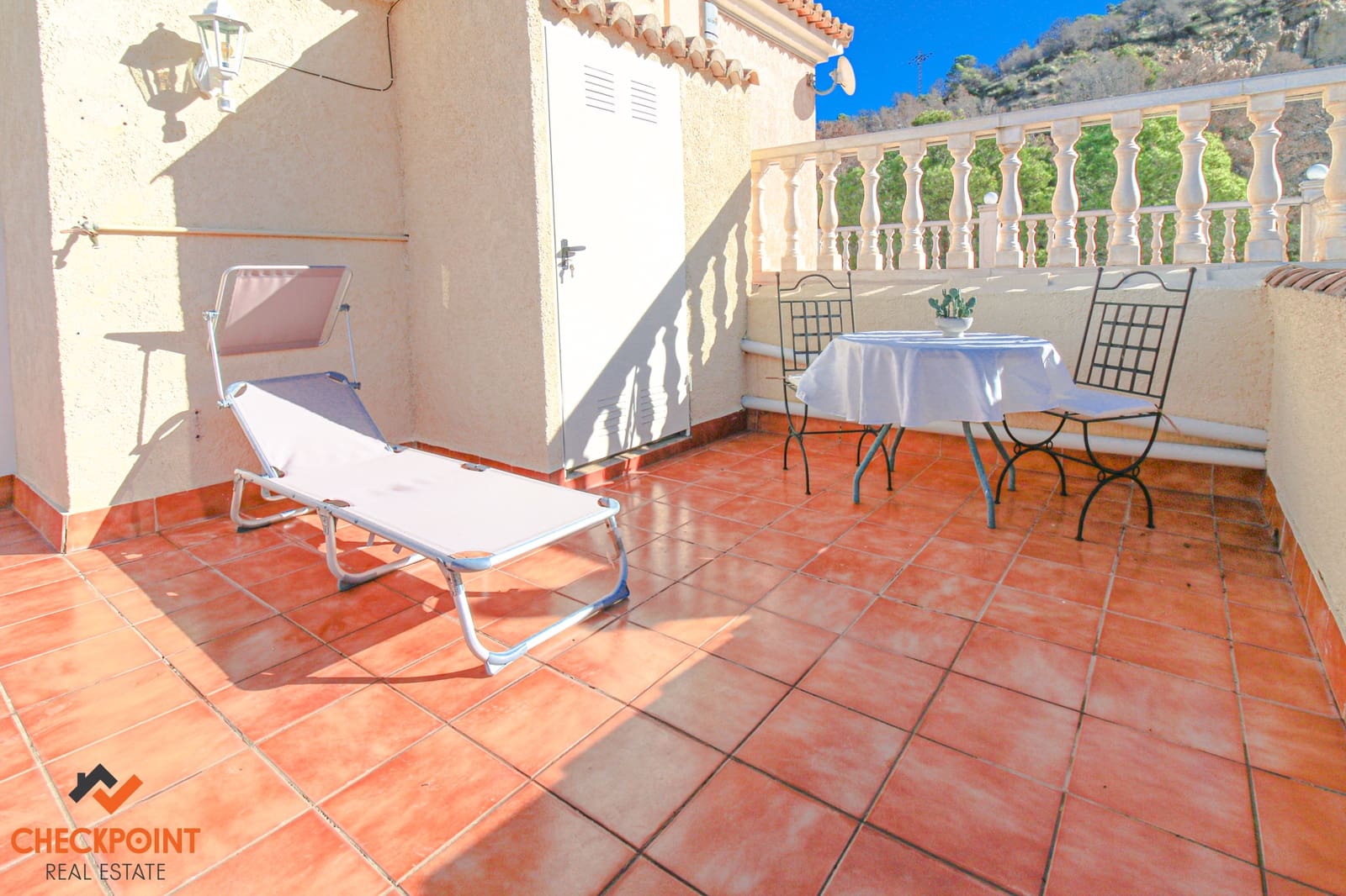 3 bedroom Villa for sale in Albir with pool garage - € 595,000 (Ref: 9548644)