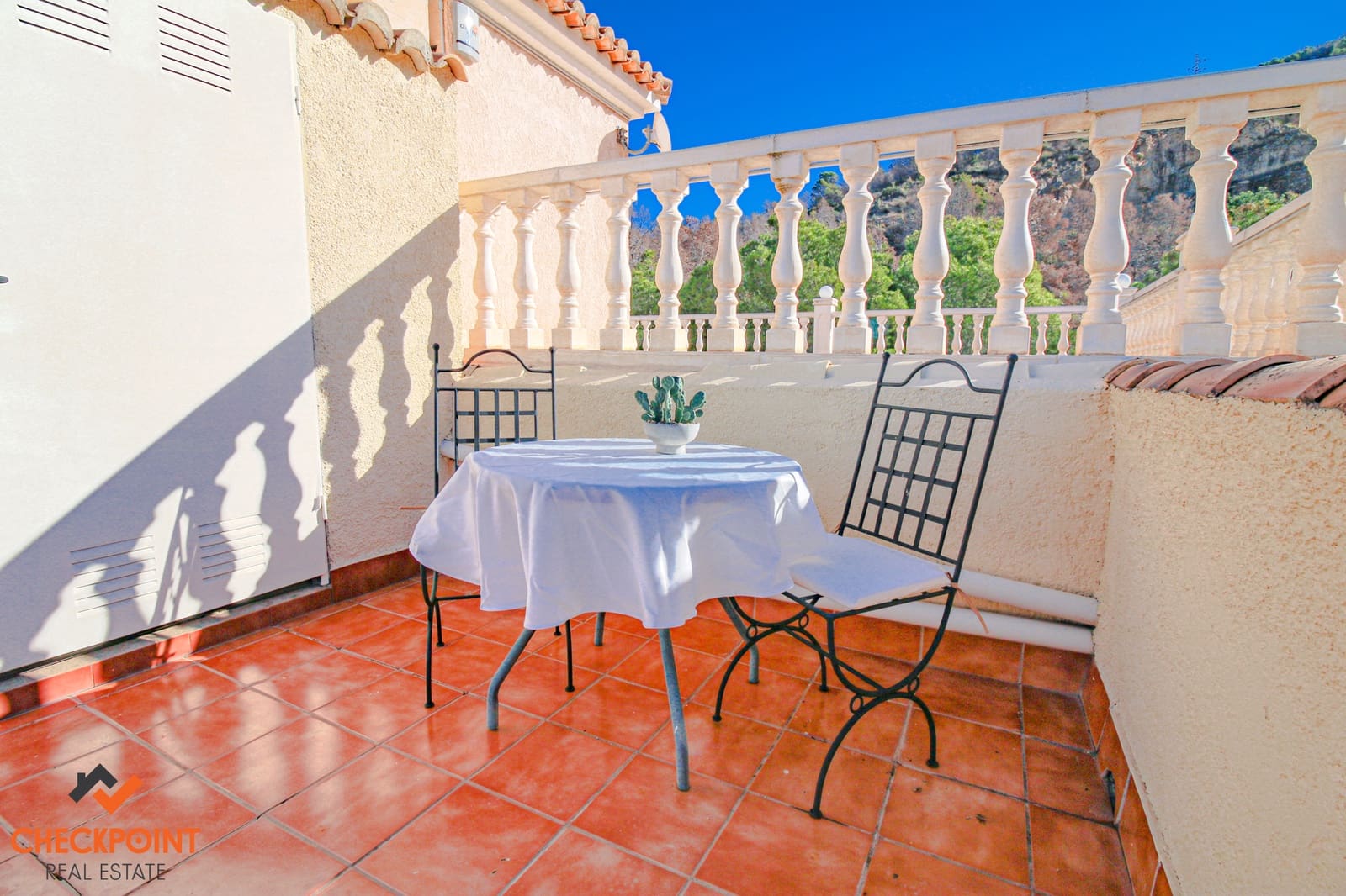 3 bedroom Villa for sale in Albir with pool garage - € 595,000 (Ref: 9548644)