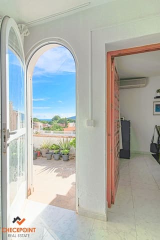 Bungalow de 3 habitaciones en Escandinavia - Cautivador, Alfaz del Pi / L'Alfàs del Pi en venta - 339.000 € (Ref: 9640495)