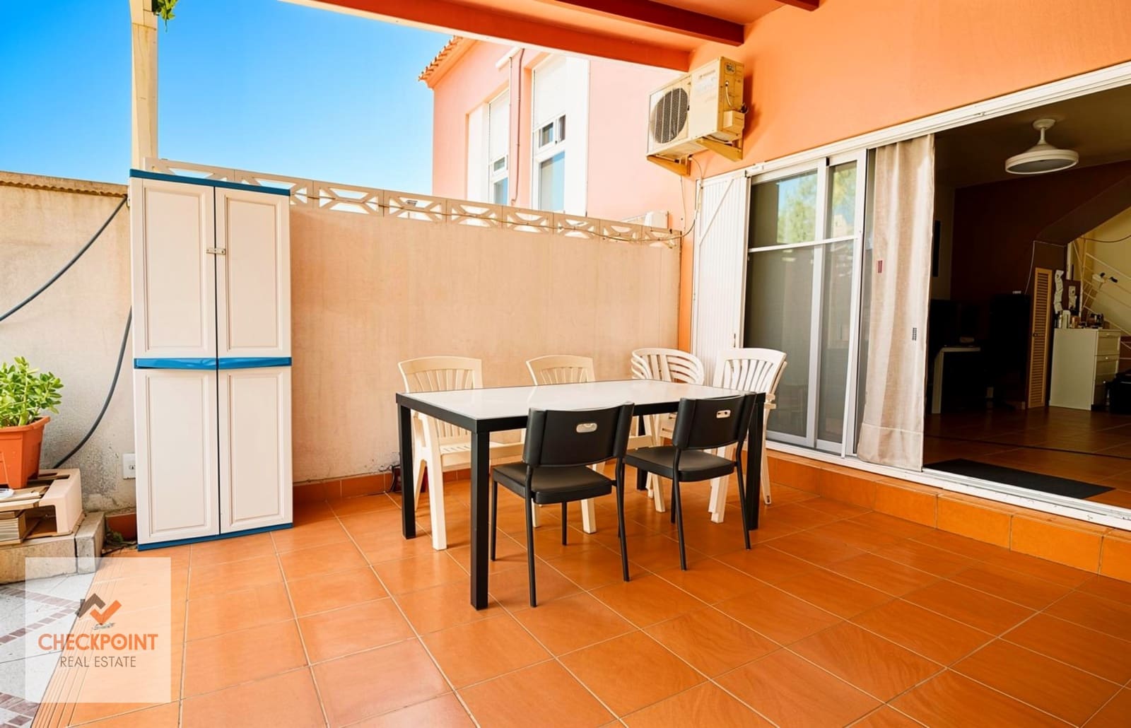 3 sypialnia Bungalow na sprzedaż w Alfaz del Pi / L'Alfas del Pi z basenem garażem - 339 000 € (Ref: 9968889)