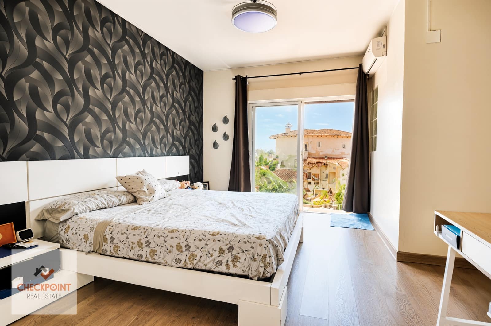 3 sypialnia Bungalow na sprzedaż w Alfaz del Pi / L'Alfas del Pi z basenem garażem - 339 000 € (Ref: 9968889)
