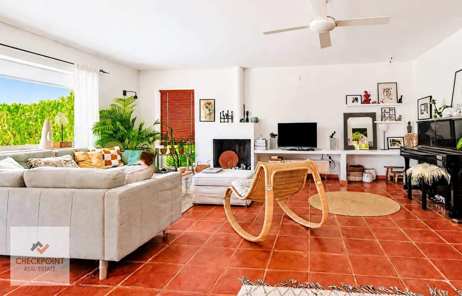 5 slaapkamer Villa te koop in La Nucia met zwembad garage - € 780.000 (Ref: 9968912)
