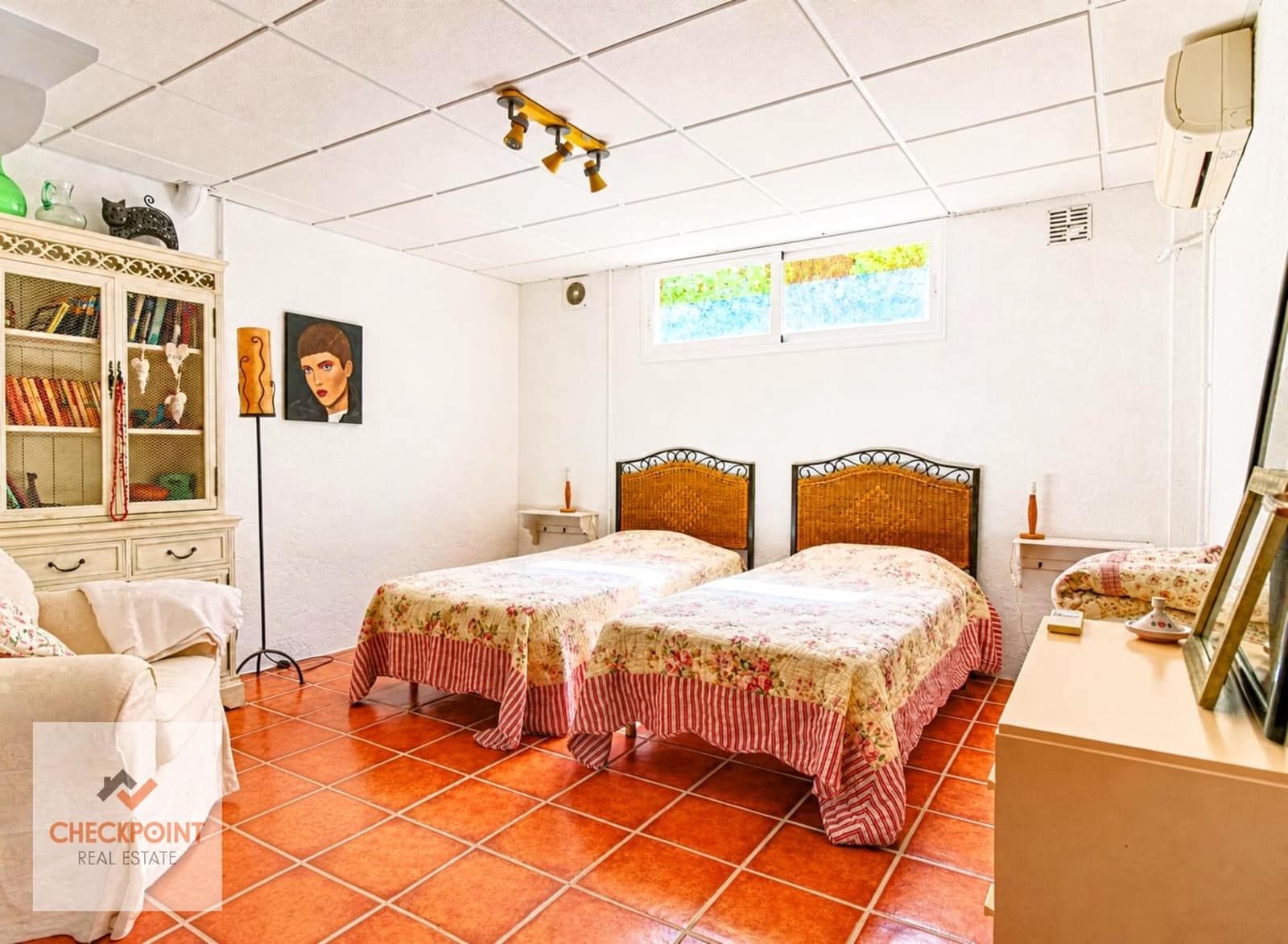 5 slaapkamer Villa te koop in La Nucia met zwembad garage - € 780.000 (Ref: 9968912)
