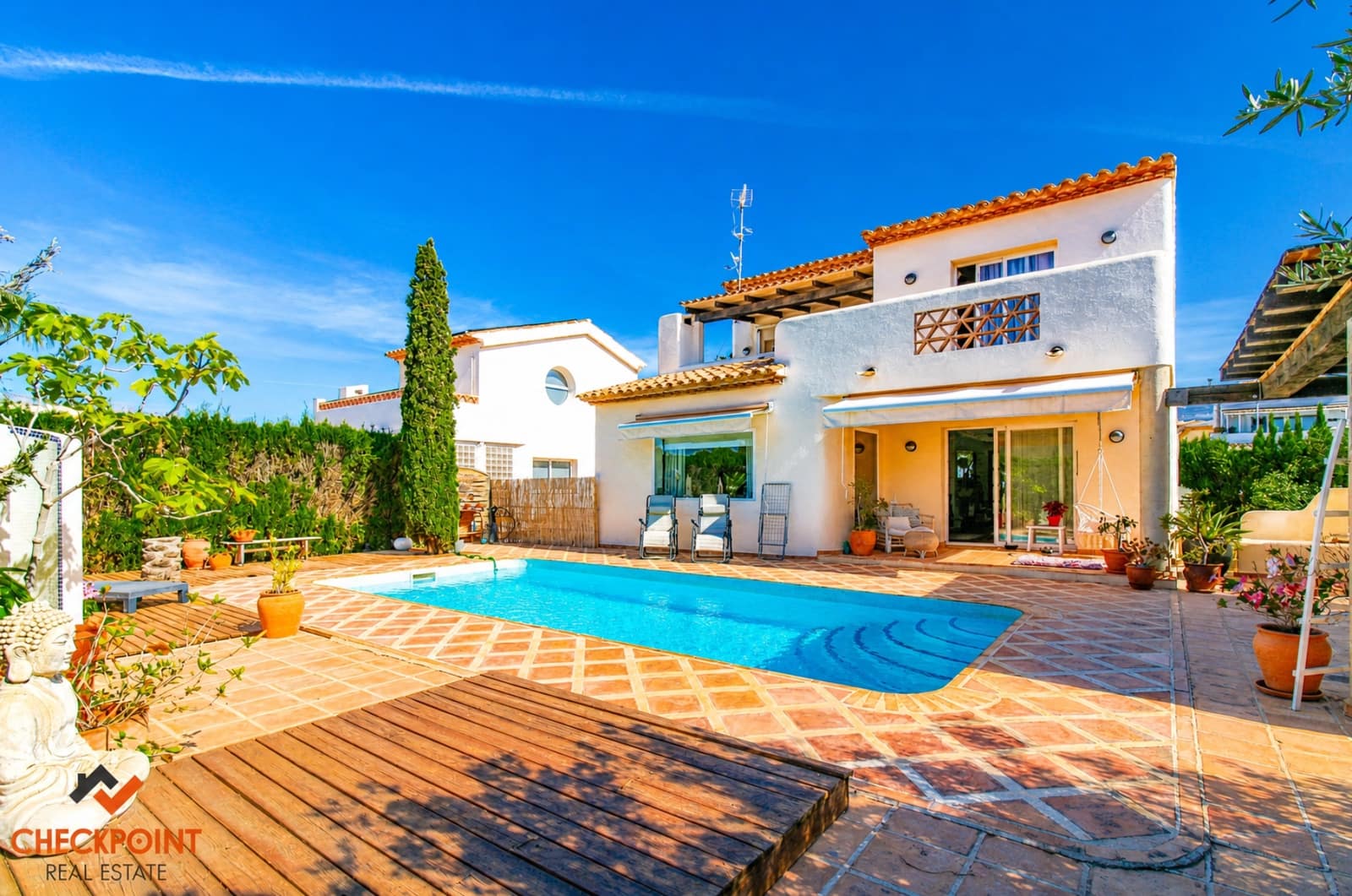 5 slaapkamer Villa te koop in La Nucia met zwembad garage - € 780.000 (Ref: 9968912)