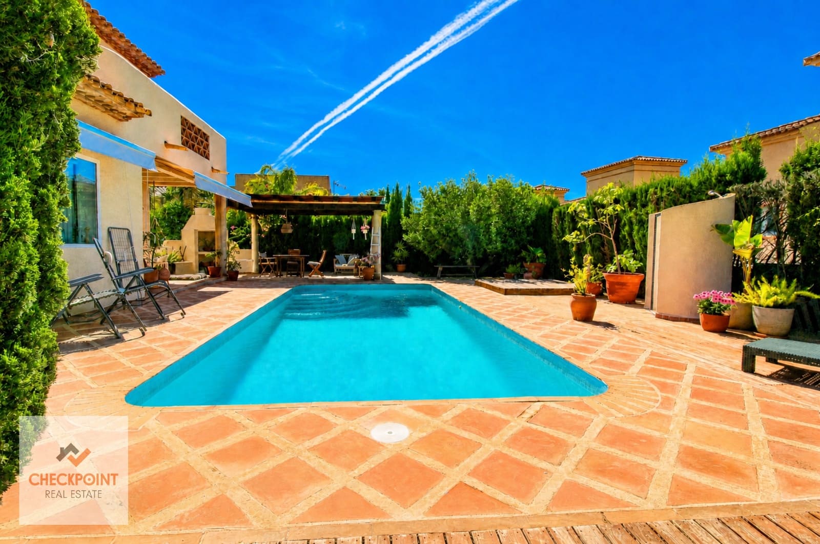 5 slaapkamer Villa te koop in La Nucia met zwembad garage - € 780.000 (Ref: 9968912)