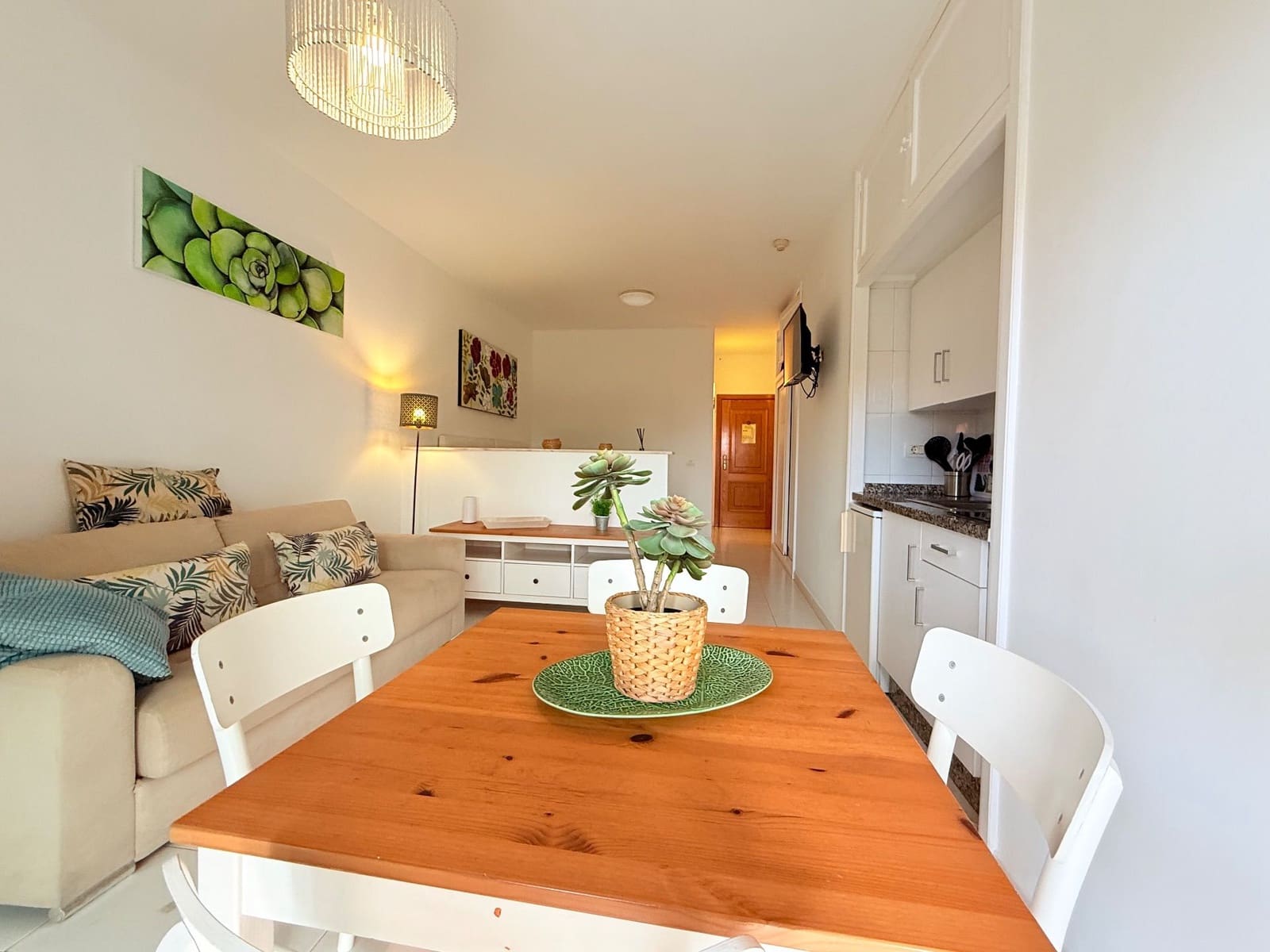 Estudio en Puerto de la Cruz en venta con piscina garaje - 159.000 € (Ref: 10007156)
