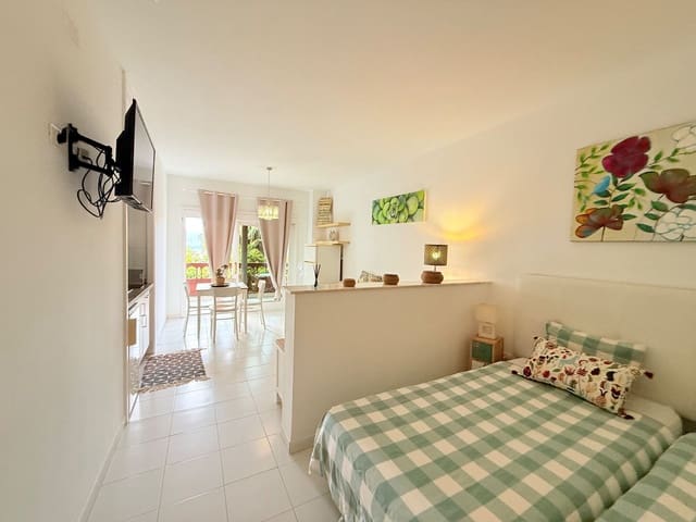 Estudio en Puerto de la Cruz en venta con piscina garaje - 159.000 € (Ref: 10007156)