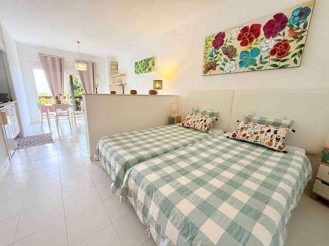 Estudio en Puerto de la Cruz en venta con piscina garaje - 159.000 € (Ref: 10007156)