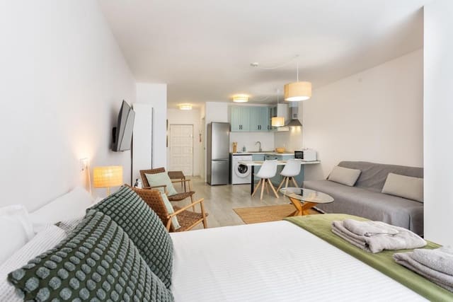 Estudio en Puerto de la Cruz en alquiler con piscina - 850 € (Ref: 10026756)