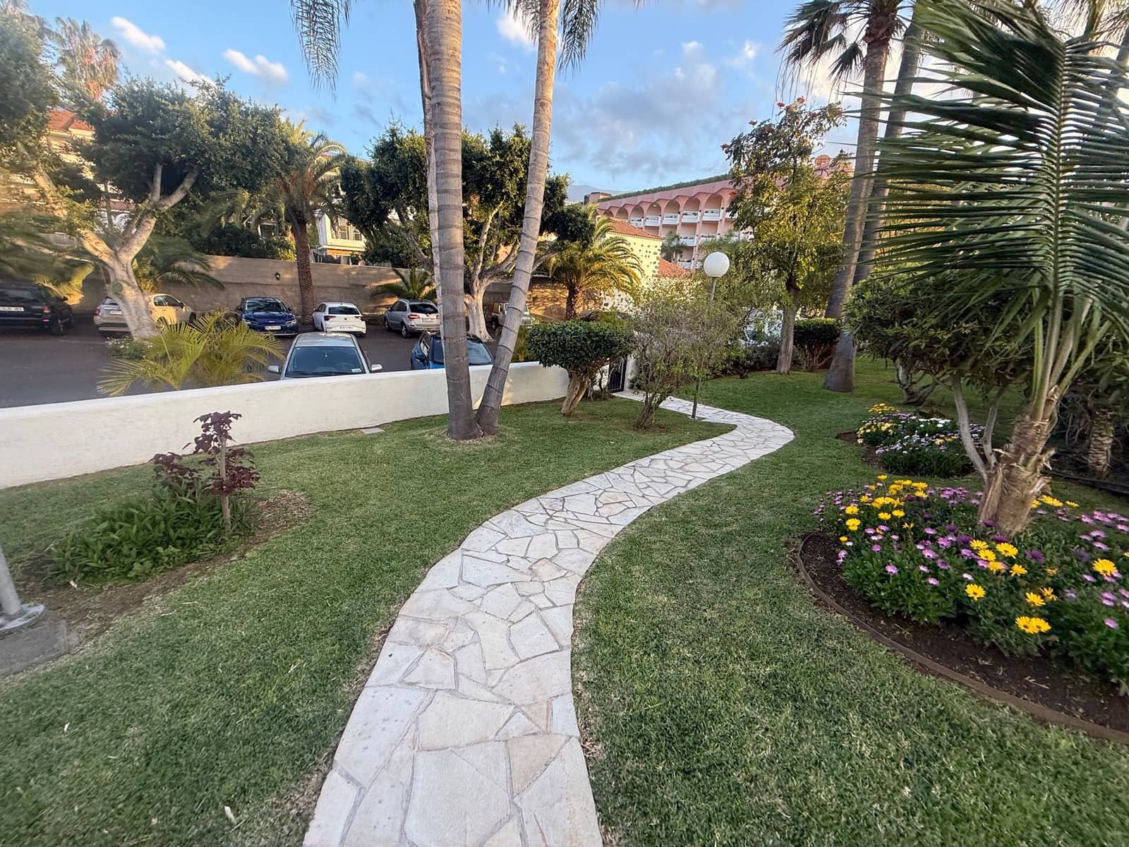 1 bedroom Apartment for sale in Puerto de la Cruz with pool garage - € 335,000 (Ref: 10036346)