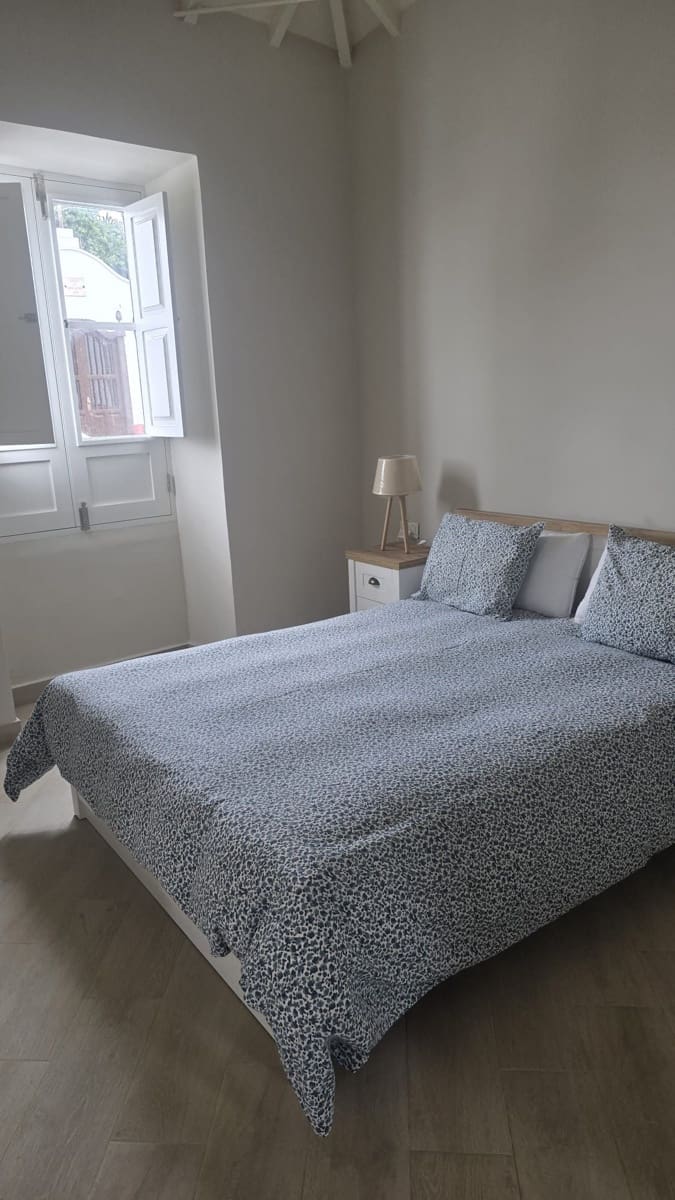 1 slaapkamer Appartement te huur in El Durazno - € 1.000 (Ref: 10085503)
