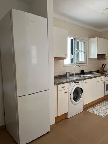 1 soveværelse Lejlighed til leje i Puerto de la Cruz med garage - € 1.150 (Ref: 10101576)