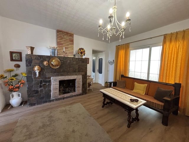 2 bedroom Villa for rent in La Orotava - € 1,300 (Ref: 10118750)