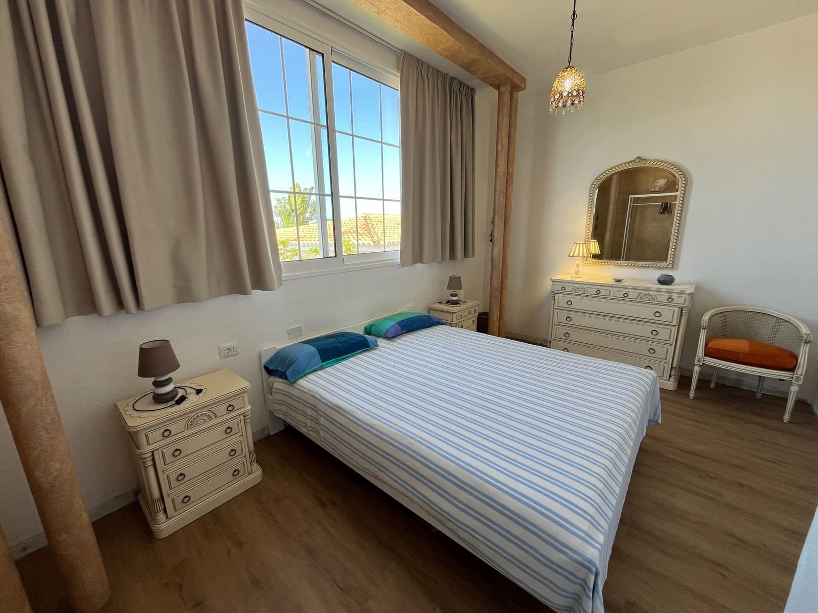 2 bedroom Villa for rent in La Orotava - € 1,300 (Ref: 10118750)