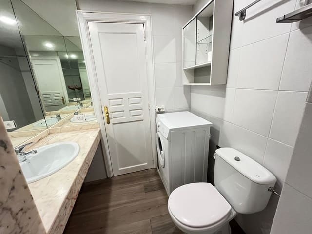 Yksiö vuokrattavana paikassa Puerto de la Cruz mukana uima-altaan 
autotalli - 850 € (Ref: 10123435)