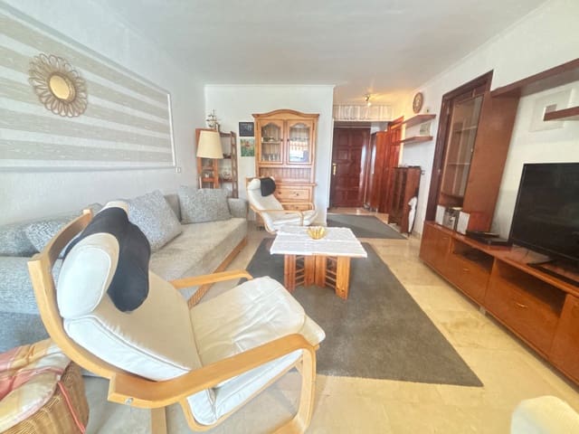 Appartement de 1 chambre à louer à Puerto de la Cruz avec piscine garage - 900 € (Ref: 10145755)