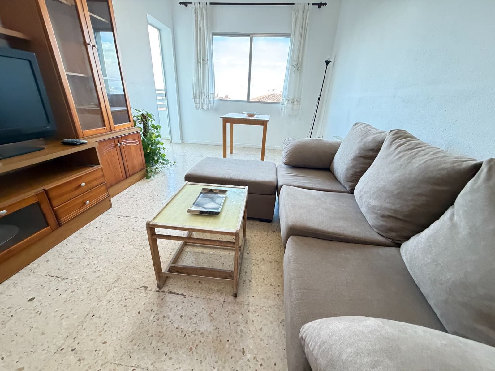 3 bedroom Apartment for rent in Puerto de la Cruz - € 900 (Ref: 10150602)