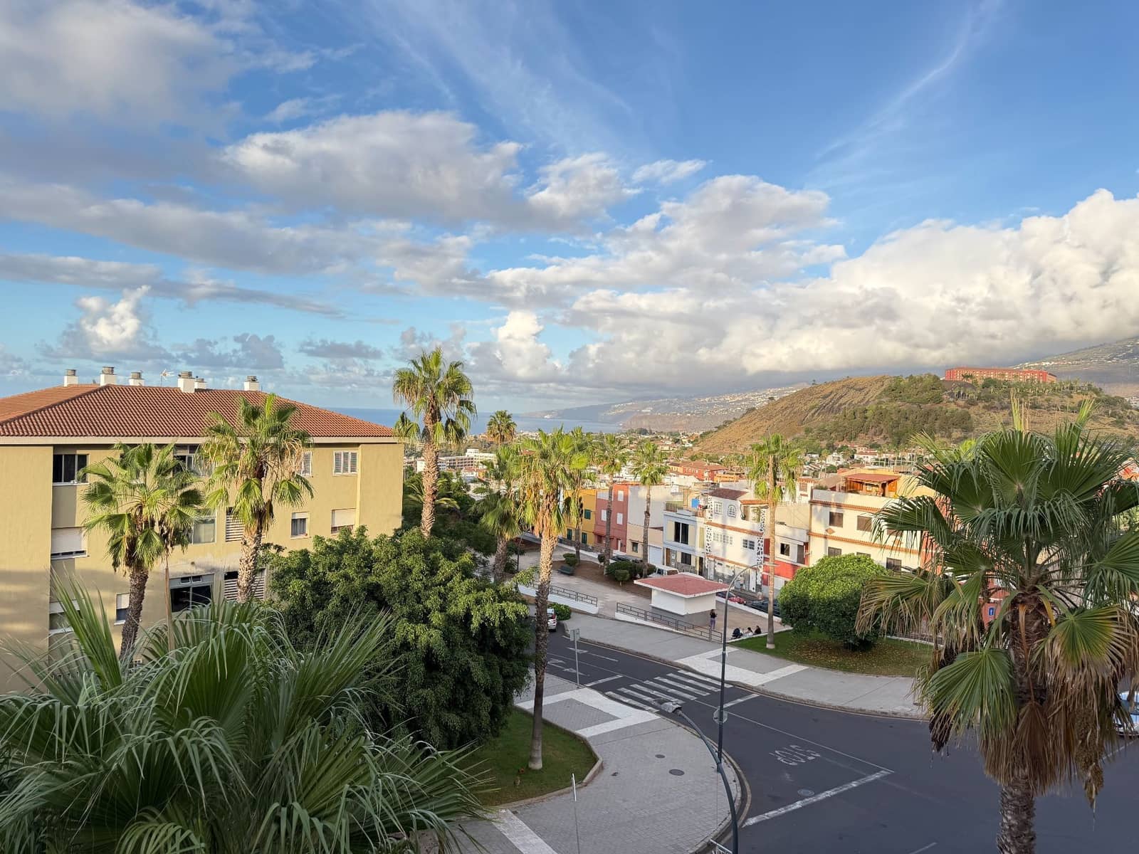 3 bedroom Apartment for rent in Puerto de la Cruz - € 900 (Ref: 10150602)