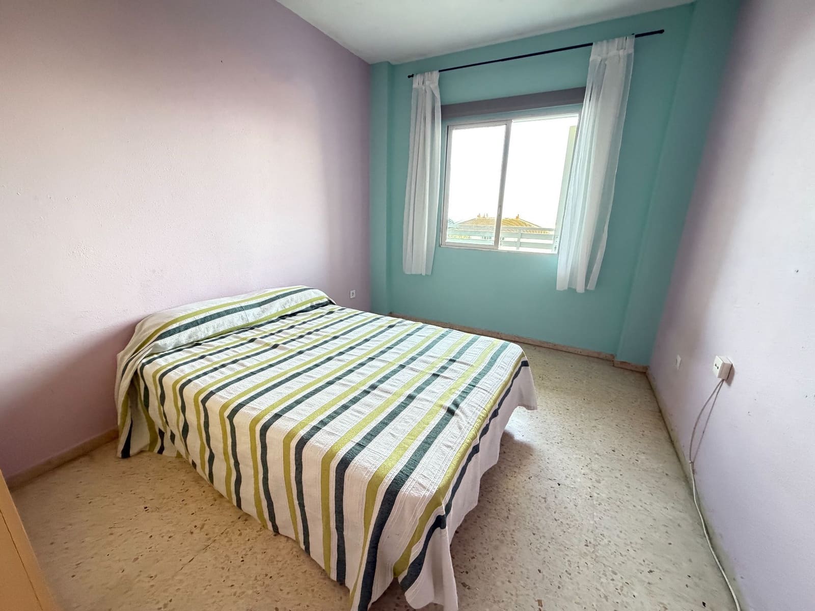 3 bedroom Apartment for rent in Puerto de la Cruz - € 900 (Ref: 10150602)