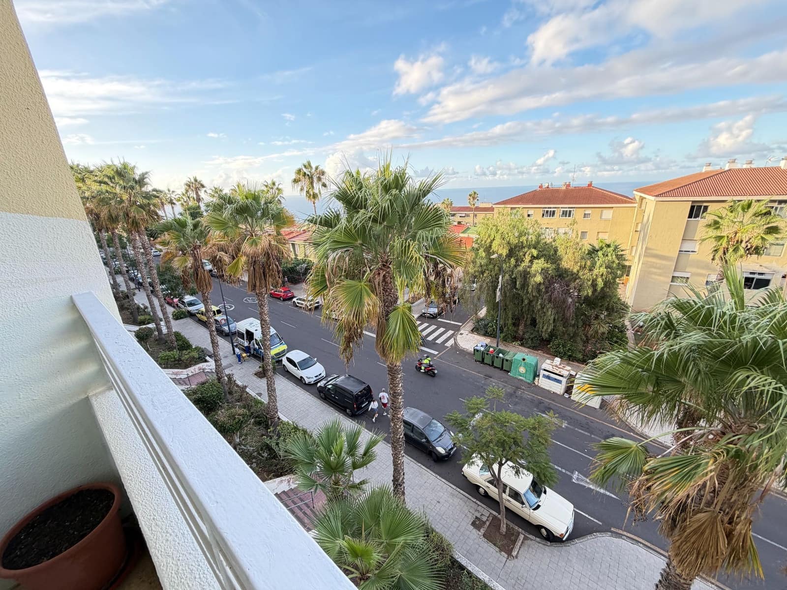3 bedroom Apartment for rent in Puerto de la Cruz - € 900 (Ref: 10150602)