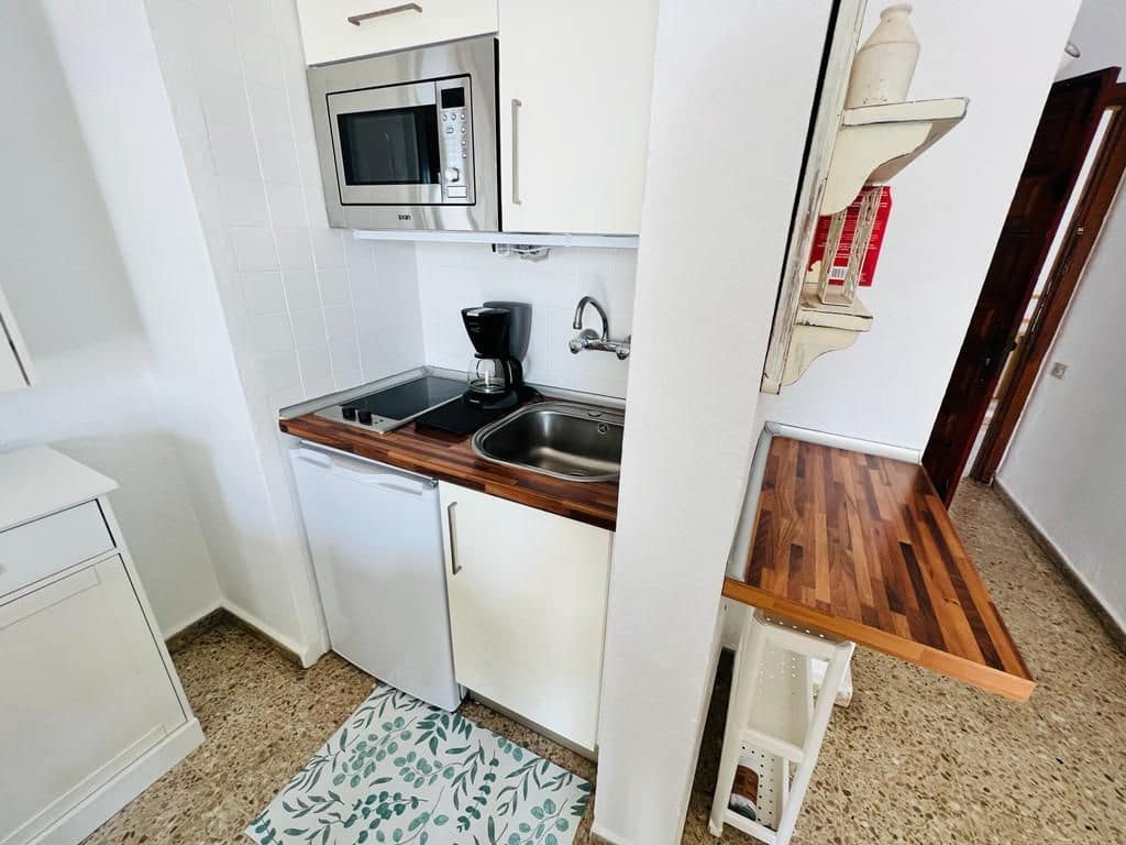 Studio for rent in Puerto de la Cruz with pool - € 850 (Ref: 7590556)