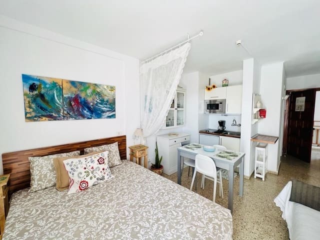 Yksiö vuokrattavana paikassa Puerto de la Cruz mukana uima-altaan - 850 € (Ref: 7590556)