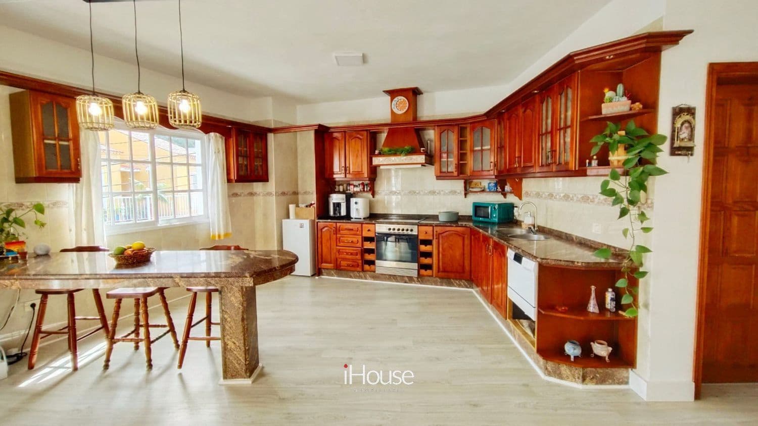 3 soveværelse Villa til salg i Icod de los Vinos - € 346.500 (Ref: 8789139)