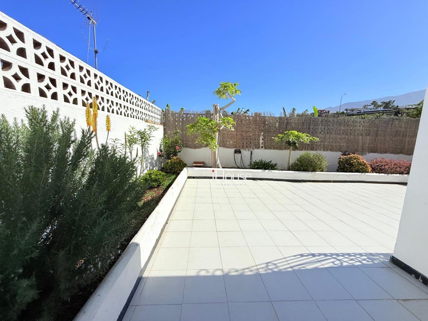 4 soveværelse Villa til salg i Puerto de la Cruz - € 693.990 (Ref: 8814360)