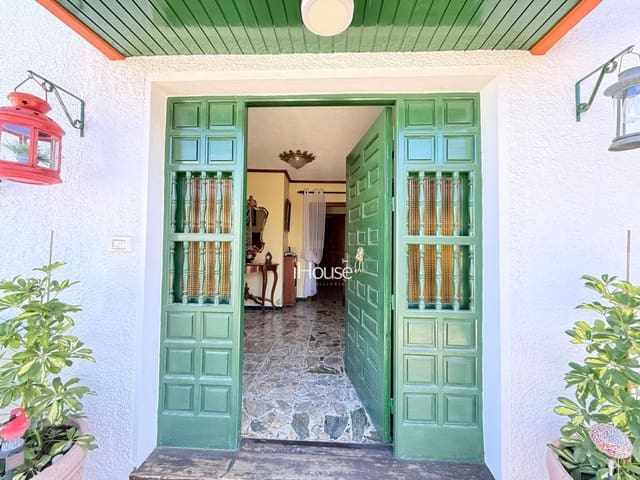 4 slaapkamer Villa te koop in Puerto de la Cruz - € 693.990 (Ref: 8814360)