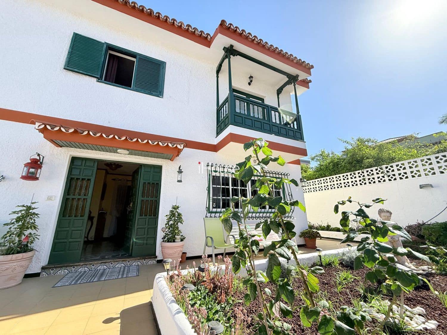 4 soveværelse Villa til salg i Puerto de la Cruz - € 693.990 (Ref: 8814360)