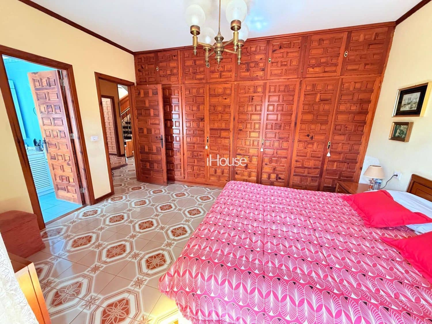 4 soveværelse Villa til salg i Puerto de la Cruz - € 693.990 (Ref: 8814360)