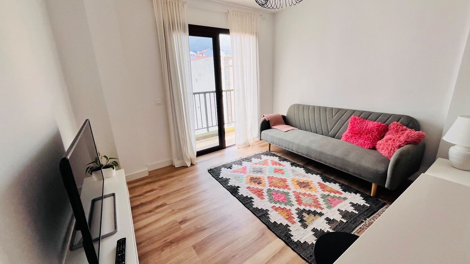 1 quarto Apartamento para arrendar em Puerto de la Cruz - 950 € (Ref: 8941188)