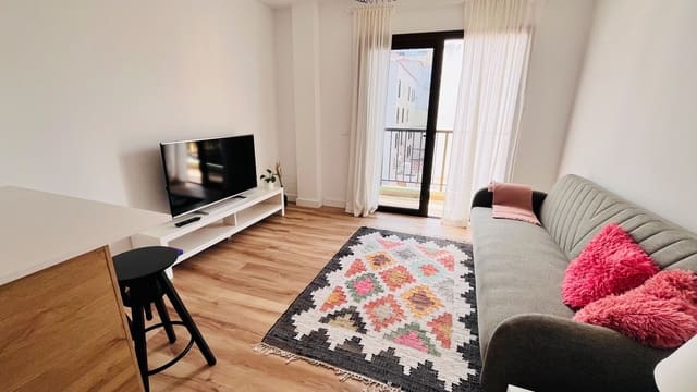 1 quarto Apartamento para arrendar em Puerto de la Cruz - 950 € (Ref: 8941188)