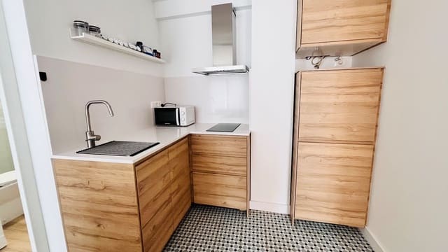 1 quarto Apartamento para arrendar em Puerto de la Cruz - 950 € (Ref: 8941188)