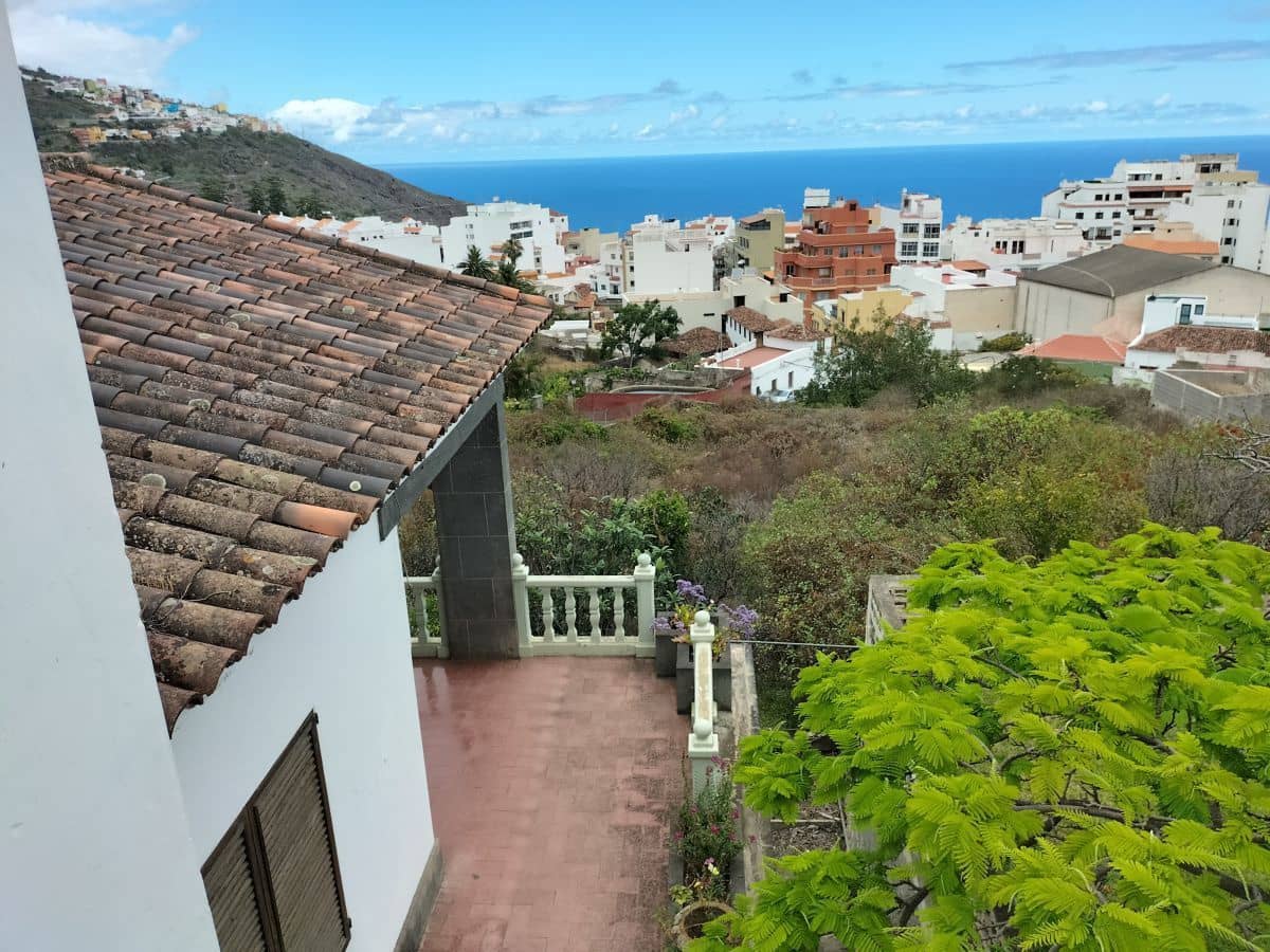 6 slaapkamer Villa te koop in Icod de los Vinos met garage - € 1.199.000 (Ref: 8980825)