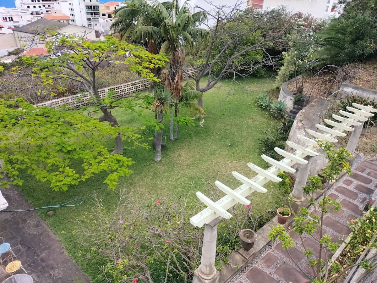 6 slaapkamer Villa te koop in Icod de los Vinos met garage - € 1.199.000 (Ref: 8980825)