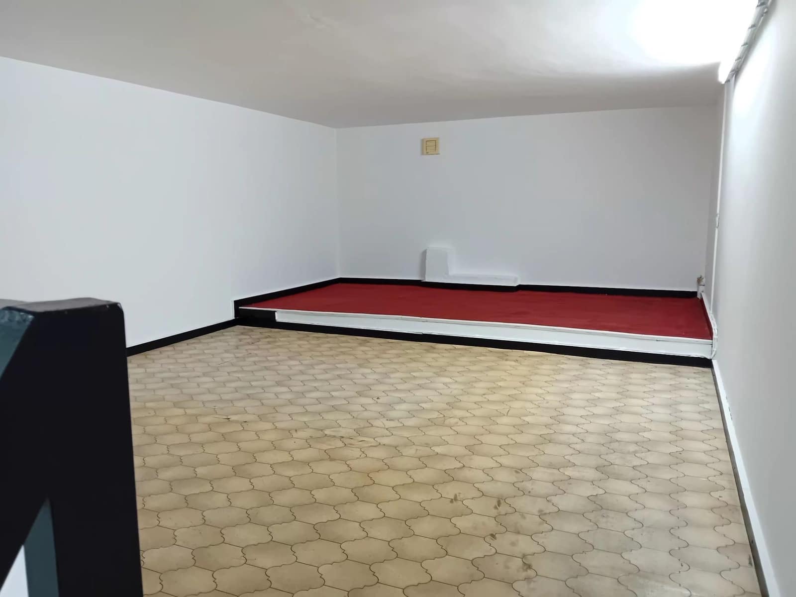 1 soverom Kommersiell til salgs i Los Realejos - € 98 000 (Ref: 8980826)