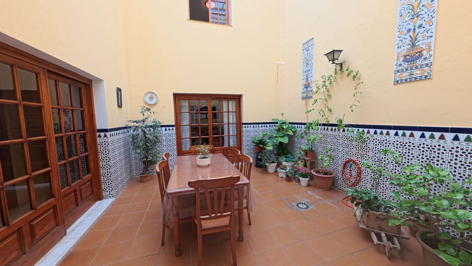 5 soverom Kjedet enebolig til salgs i La Orotava med garasje - € 497 000 (Ref: 8980828)