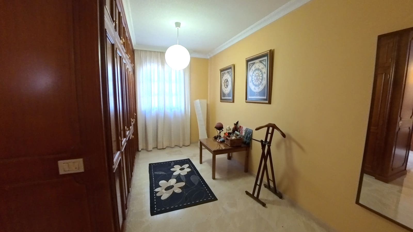 5 soverom Kjedet enebolig til salgs i La Orotava med garasje - € 497 000 (Ref: 8980828)