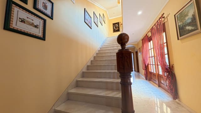 5 sovrum Semi-fristående Villa till salu i La Orotava med garage - 497 000 € (Ref: 8980828)