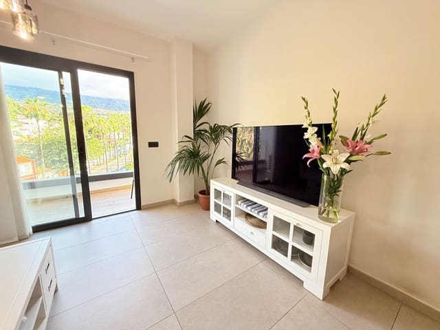 1 soverom Leilighet til leie i Puerto de la Cruz med svømmebasseng garasje - € 1 250 (Ref: 8993579)